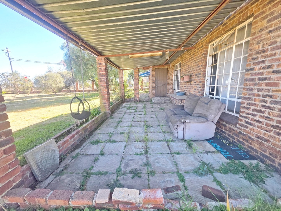 2 Bedroom Property for Sale in Oranjeville Free State